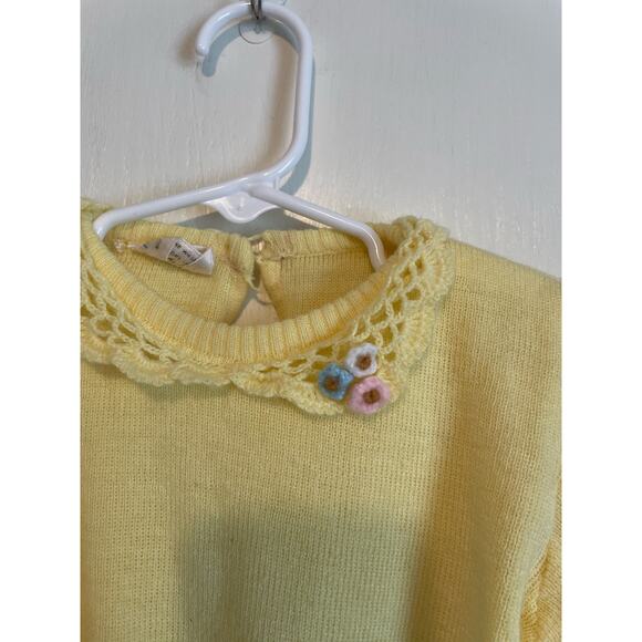 K-mart vintage yellow pullover sweater with crochet lace collar solid Size 4T. - Picture 4 of 6